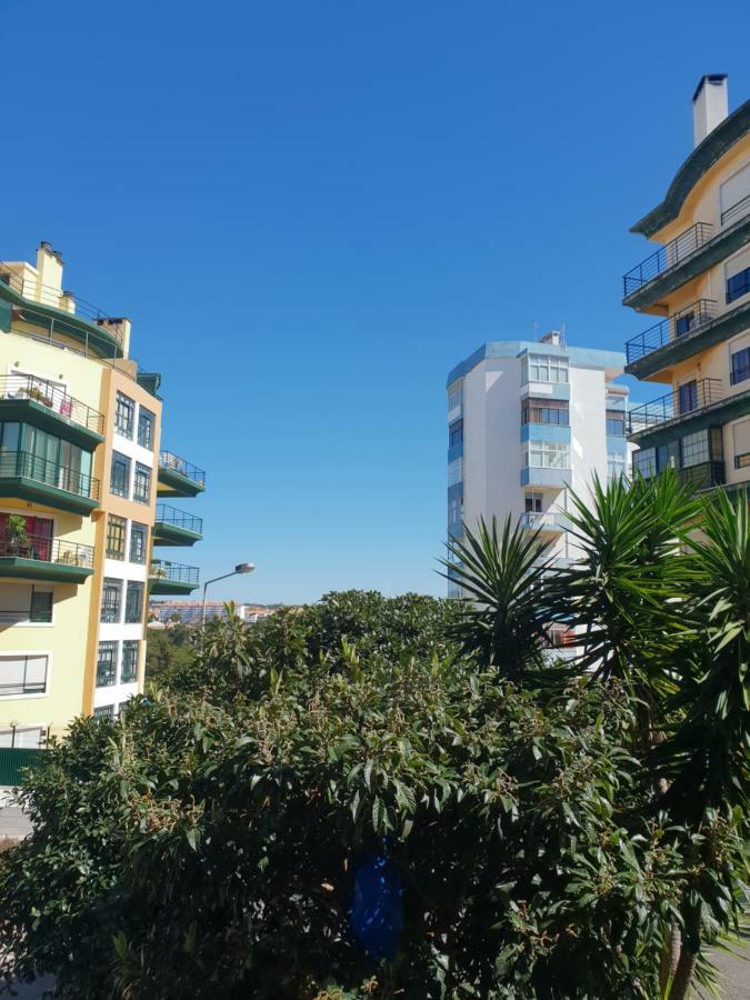 Comfortable And Cozy One Bedroom Flat In Cascais Luaran gambar